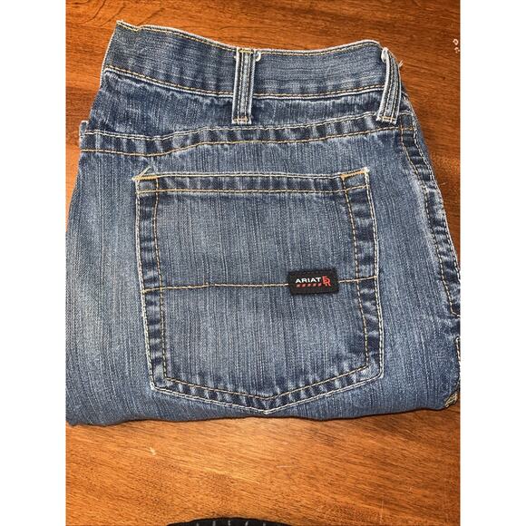 Ariat Jeans FR M4 Low Rise Boot Cut Flame Resistant Mens 42x32 - Picture 5 of 5